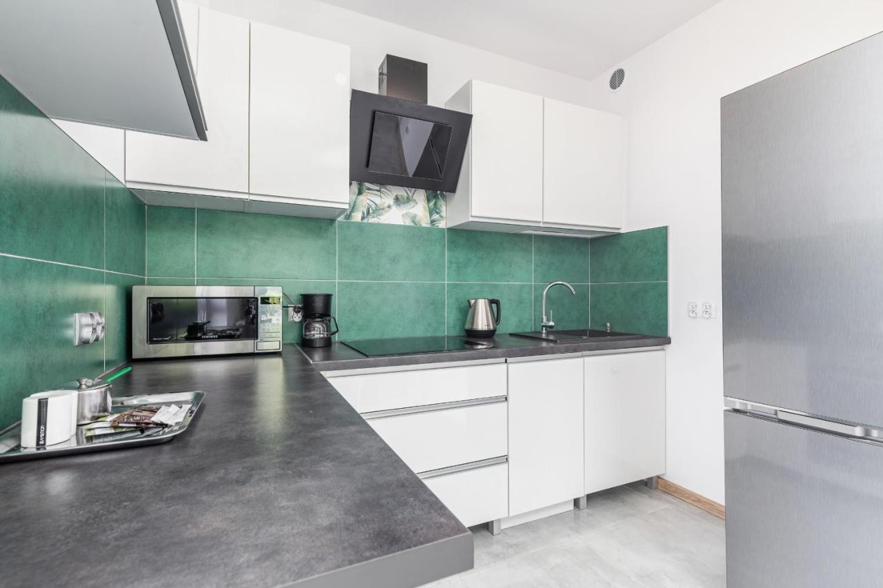 Апартаменты Apartament Deluxe Platany C38 By Renters Колобжег Экстерьер фото