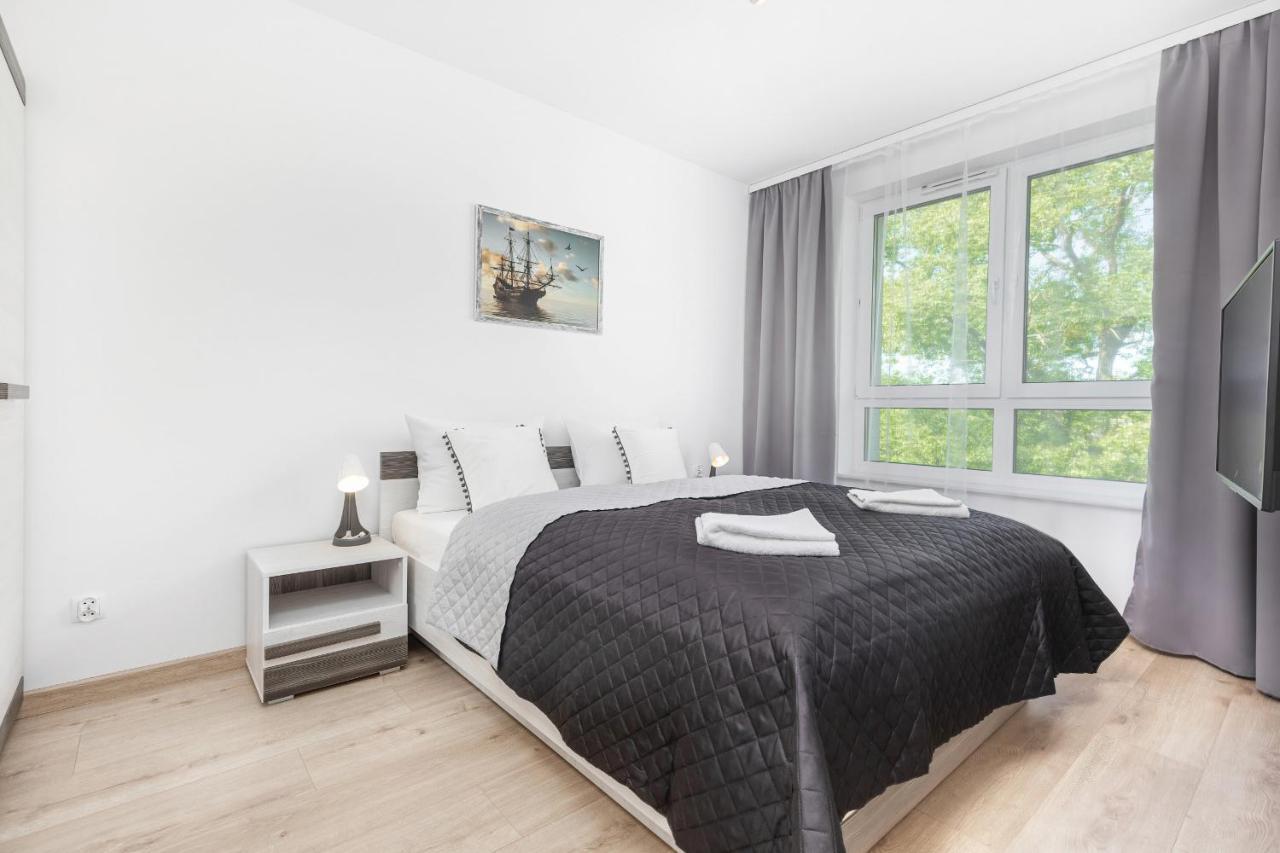 Апартаменты Apartament Deluxe Platany C38 By Renters Колобжег Экстерьер фото