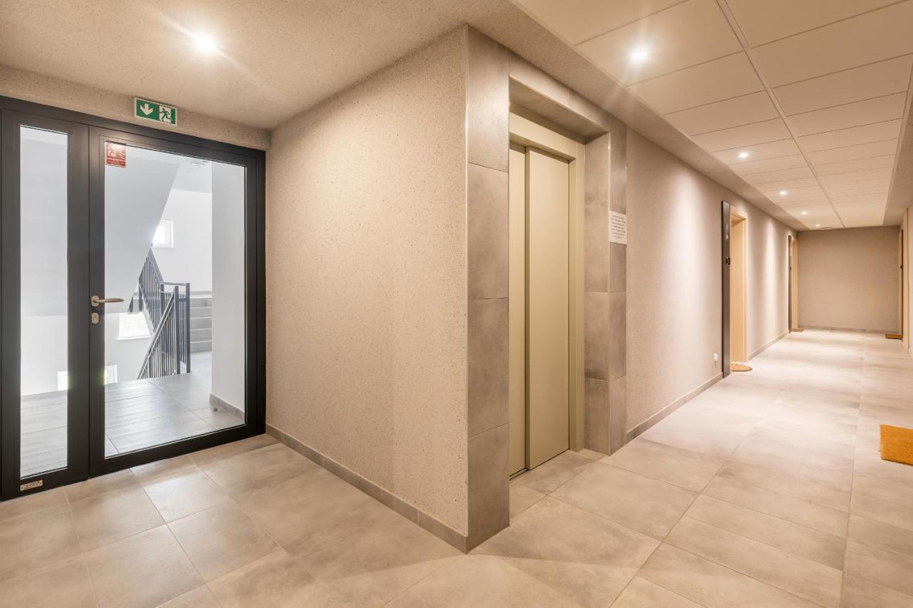 Апартаменты Apartament Deluxe Platany C38 By Renters Колобжег Экстерьер фото