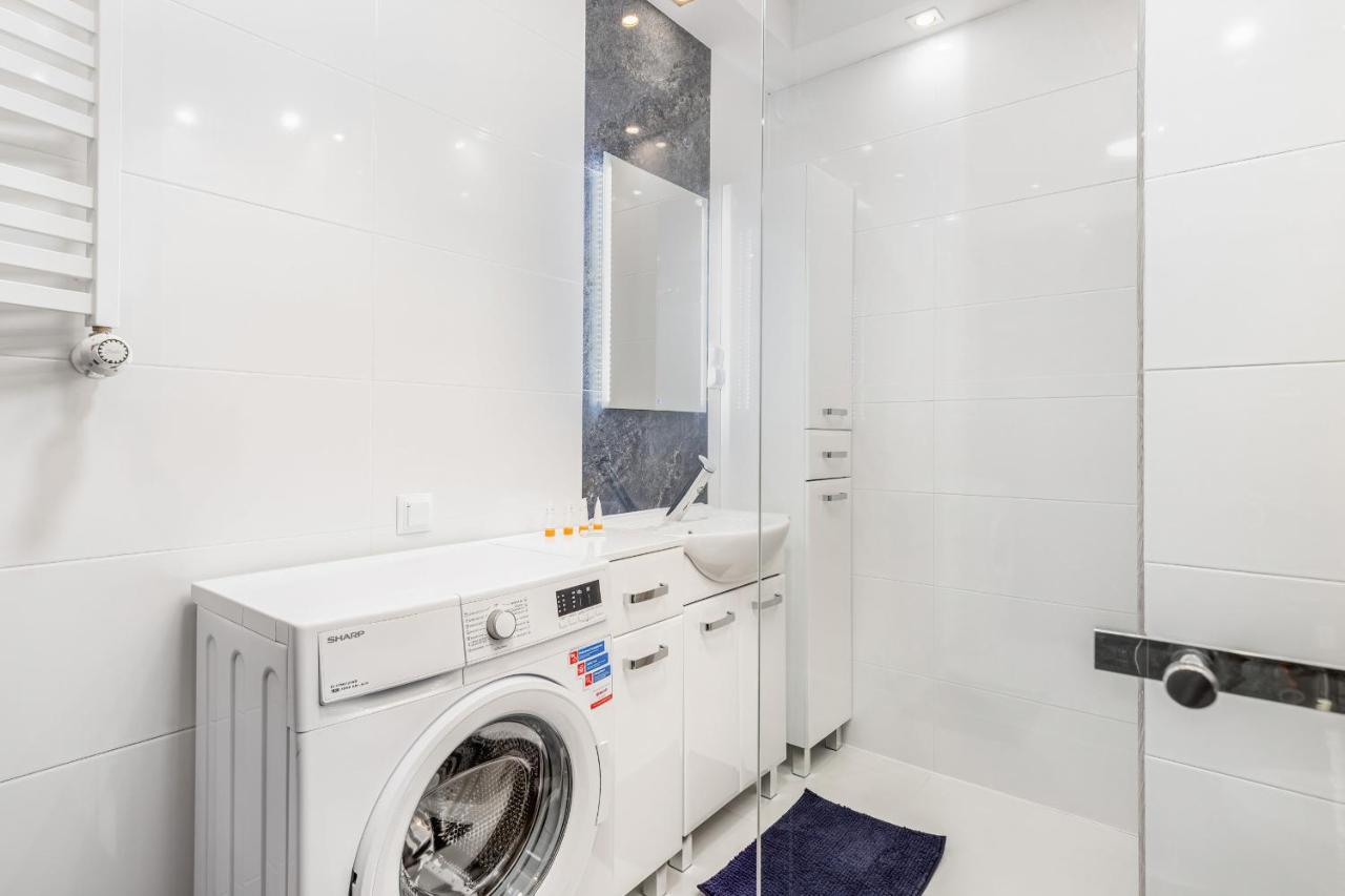 Апартаменты Apartament Deluxe Platany C38 By Renters Колобжег Экстерьер фото