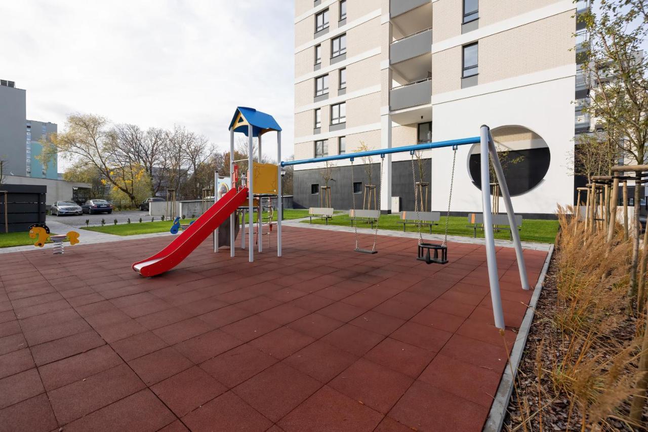 Апартаменты Apartament Deluxe Platany C38 By Renters Колобжег Экстерьер фото